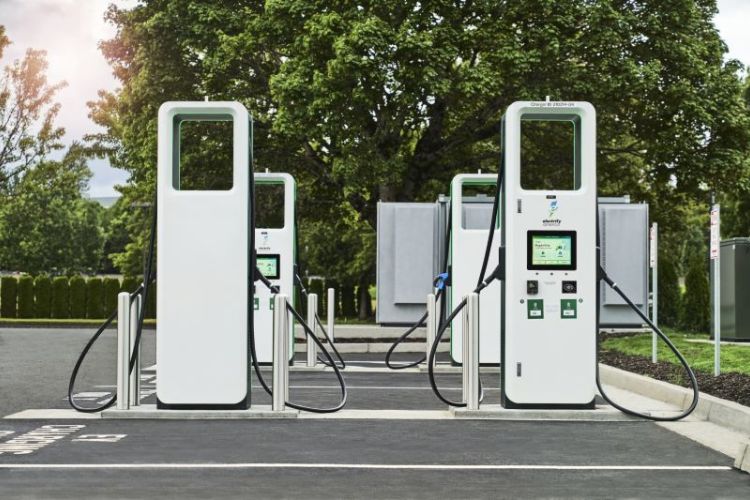 benefits of ev charging stations