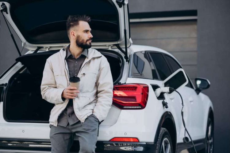 ev maintenance costs vs gas