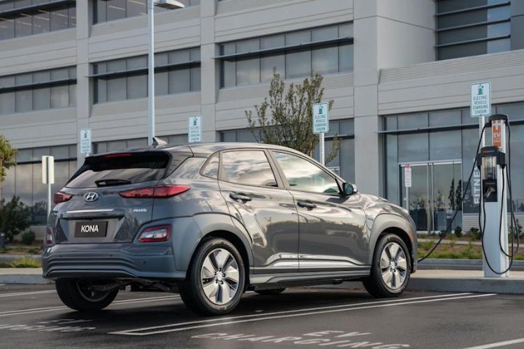 hyundai kona ev charger type